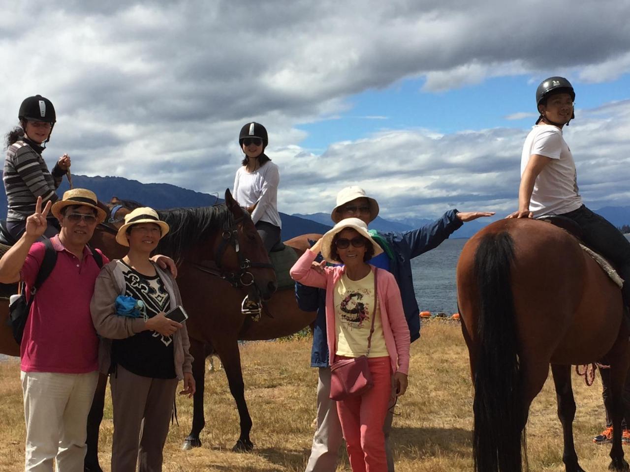 Kepler Oaks Chalet Te Anau Esterno foto