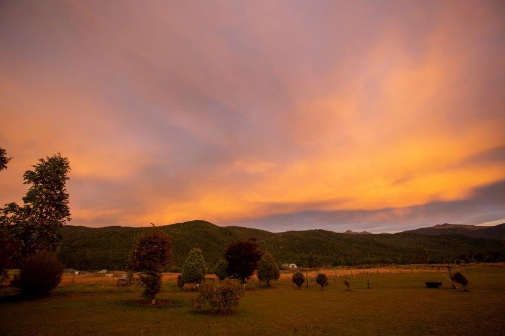 Kepler Oaks Chalet Te Anau Esterno foto